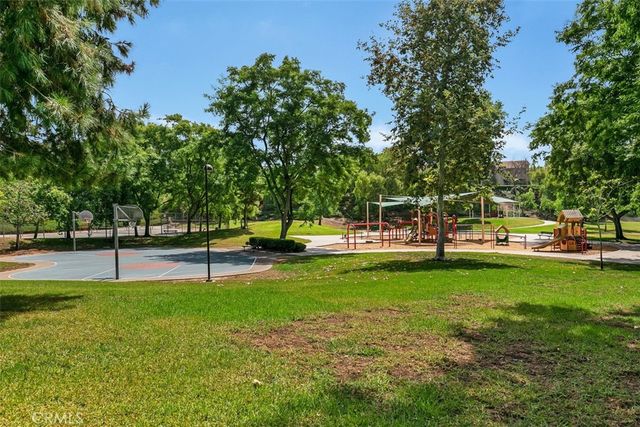 21646 Fernleaf, Lake Forest, CA 92630