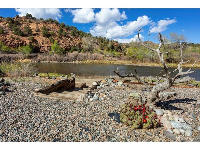 19909 US Highway 50, Cotopaxi, CO 81223