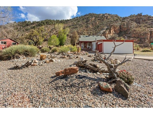 19909 US Highway 50, Cotopaxi, CO 81223