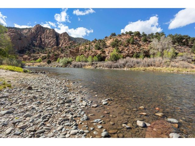 19909 US Highway 50, Cotopaxi, CO 81223