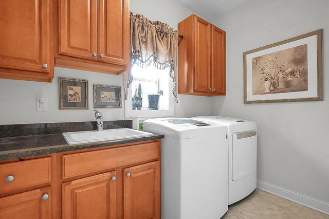 5917 Tournament Drive, Westerville, OH 43082