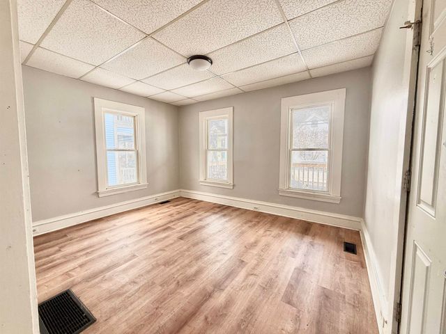 38 Baxter Street, Rutland City, VT 05701