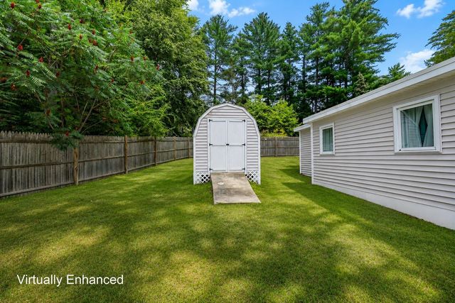 42 Sarette Road, Goffstown, NH 03045