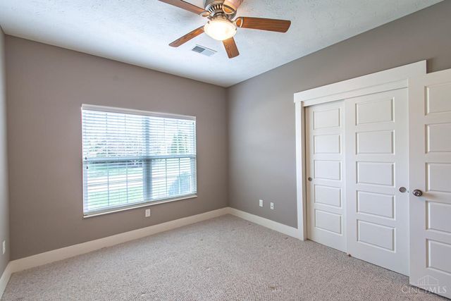 495 Legendary Way, Centerville, OH 45458