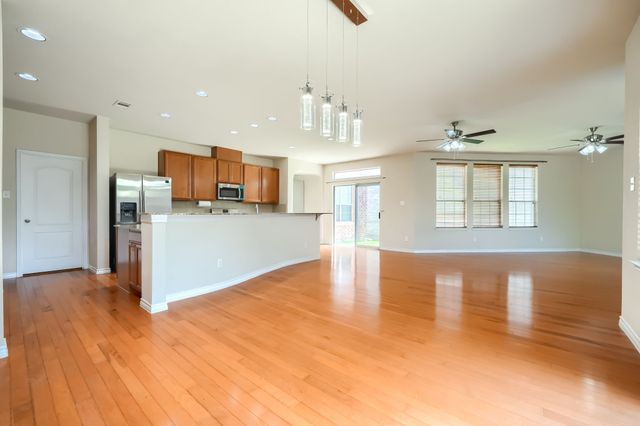 6517 Renewal Road, Plano, TX 75074