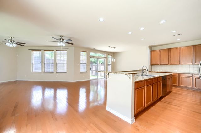 6517 Renewal Road, Plano, TX 75074