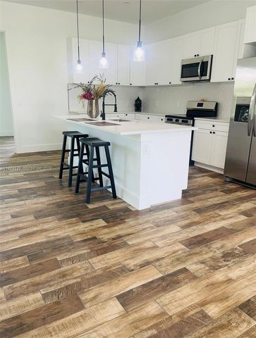 3365 Douglas RD, Port Charlotte, FL 33980