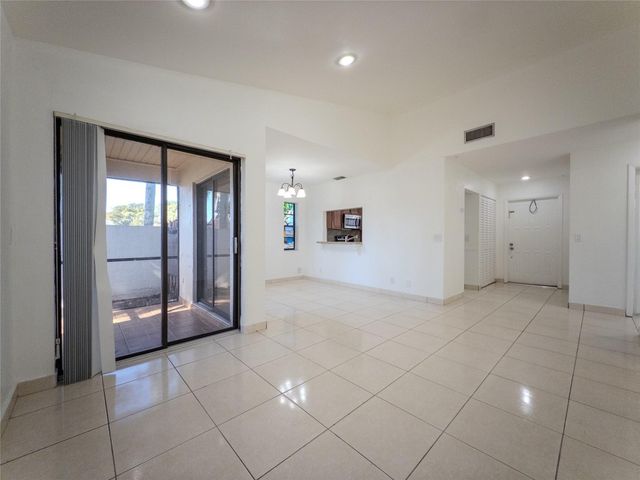 6016 NW 172nd Terrace Circle, Hialeah, FL 33015