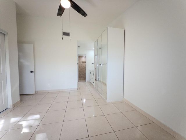 6016 NW 172nd Terrace Circle, Hialeah, FL 33015