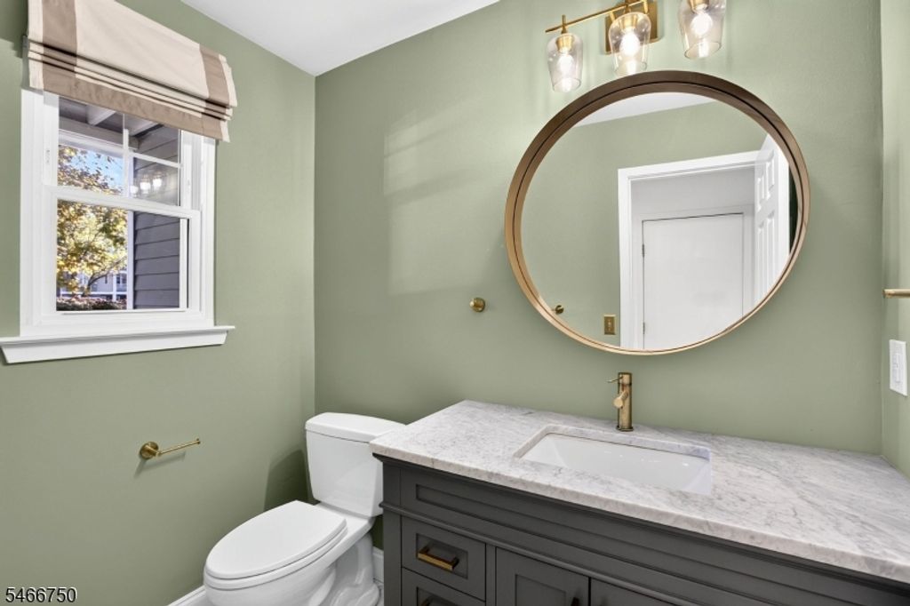 70 Village Cir, Bridgewater Twp., NJ 08807 — photo 3