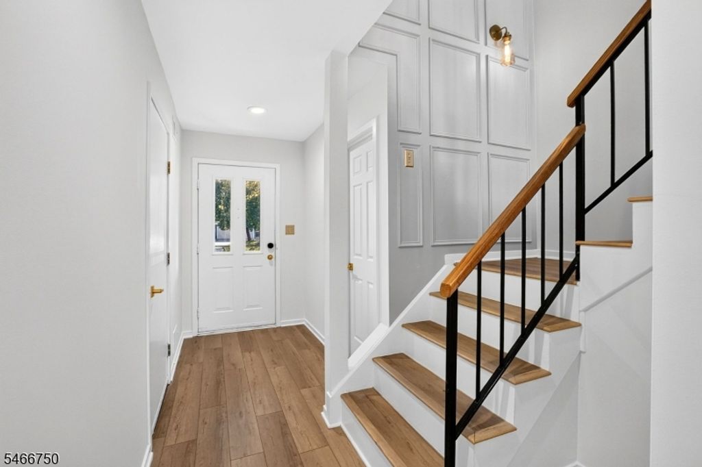 70 Village Cir, Bridgewater Twp., NJ 08807 — photo 5