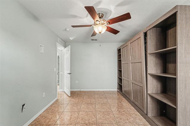 817 LAKE DOE BOULEVARD, Apopka, FL 32703