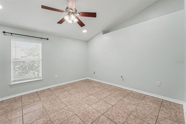 817 LAKE DOE BOULEVARD, Apopka, FL 32703