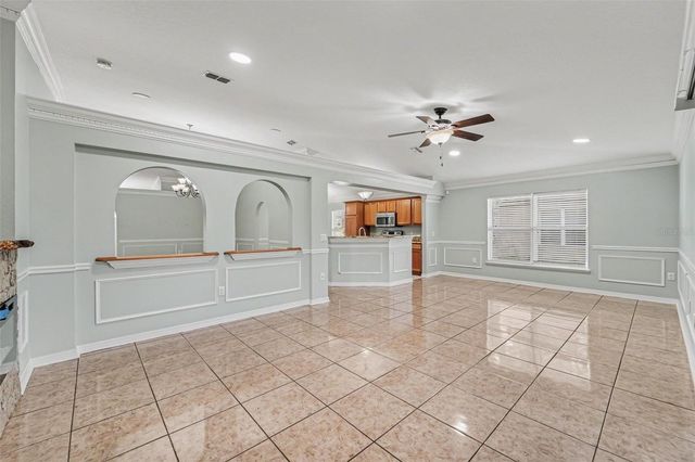 817 LAKE DOE BOULEVARD, Apopka, FL 32703