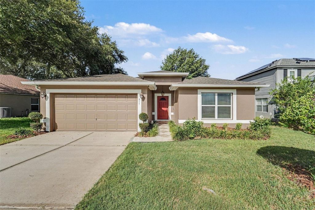 817 LAKE DOE BOULEVARD, Apopka, FL 32703