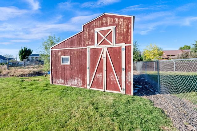 918 W 1600 N, Harrisville, UT 84404