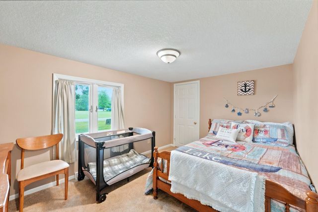 40 Lane 250 Lake Pleasant, Orland, IN 46776
