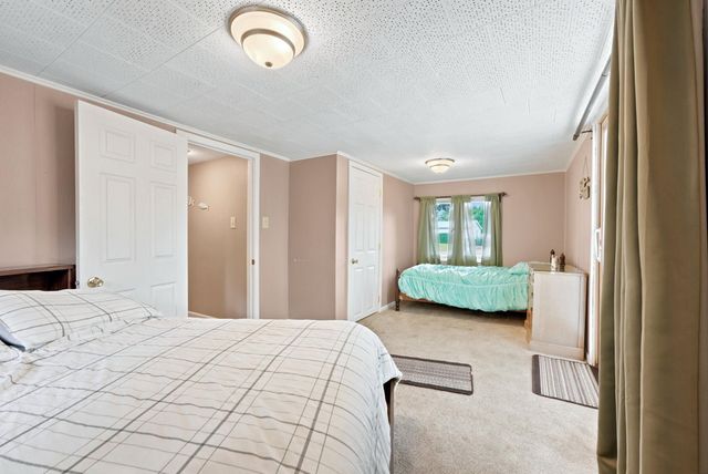 40 Lane 250 Lake Pleasant, Orland, IN 46776