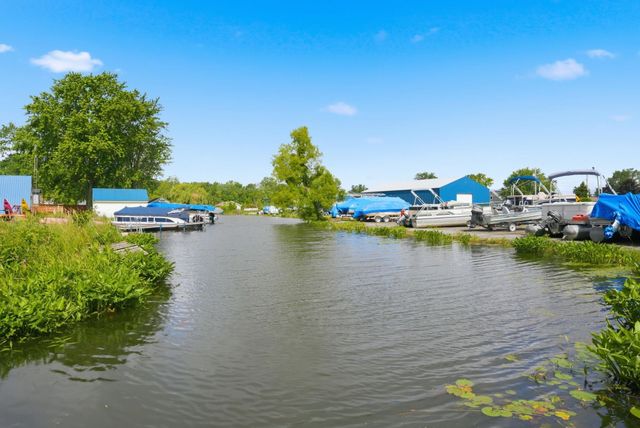 40 Lane 250 Lake Pleasant, Orland, IN 46776