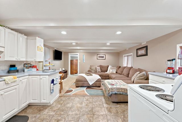 40 Lane 250 Lake Pleasant, Orland, IN 46776
