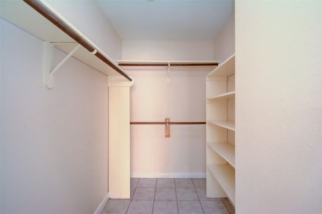 2350 Bering Drive 71, Houston, TX 77057