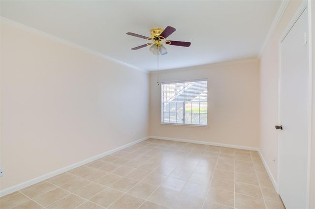 2350 Bering Drive 71, Houston, TX 77057