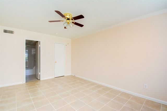 2350 Bering Drive 71, Houston, TX 77057