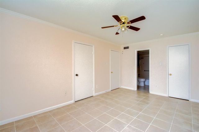 2350 Bering Drive 71, Houston, TX 77057