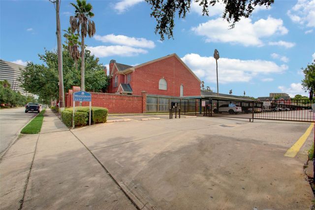 2350 Bering Drive 71, Houston, TX 77057