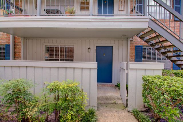 2350 Bering Drive 71, Houston, TX 77057