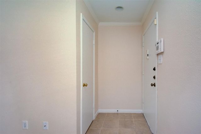 2350 Bering Drive 71, Houston, TX 77057