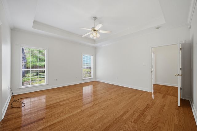 217 Greenwood Pl, Hattiesburg, MS 39402