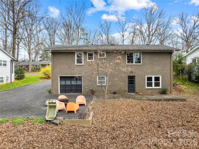 6240 Candlewood Drive, Charlotte, NC 28210