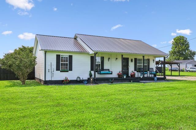 106 Cayenne Rd, Bell Buckle, TN 37020