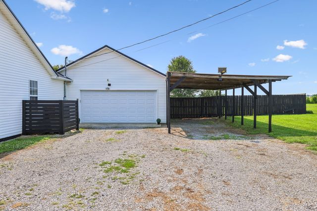106 Cayenne Rd, Bell Buckle, TN 37020