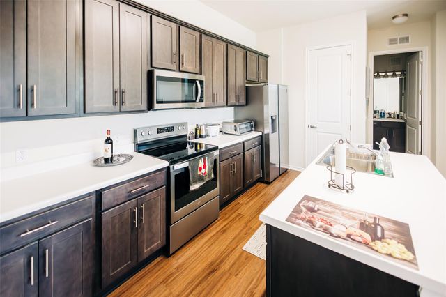 8601 W Gate BLVD 4203, Austin, TX 78745