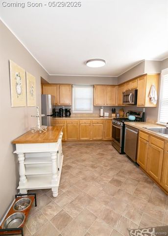 3757 Cone Avenue, Rochester Hills, MI 48309
