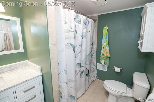 3757 Cone Avenue, Rochester Hills, MI 48309