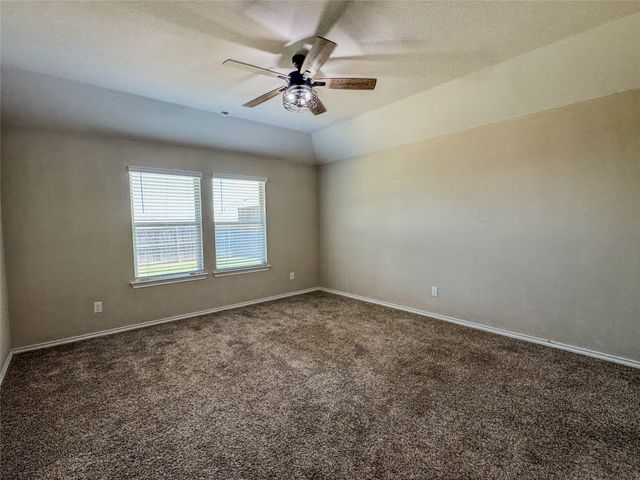 801 Meadow Creek Lane, Josephine, TX 75189