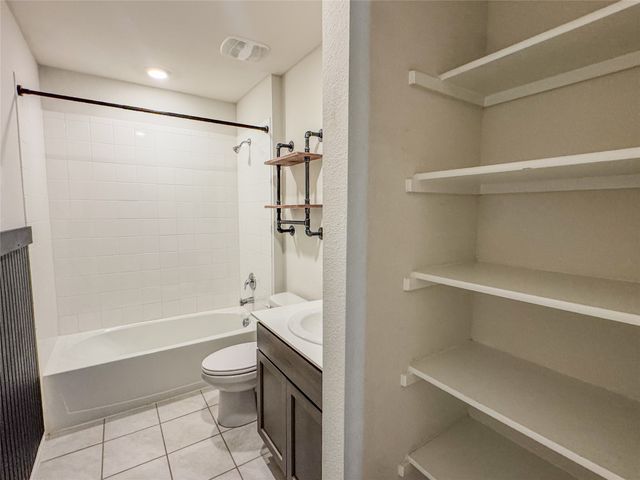 801 Meadow Creek Lane, Josephine, TX 75189