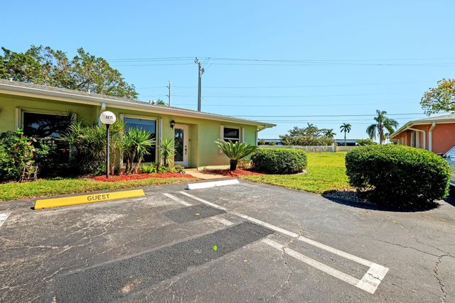 1271 NW 18th Avenue 5D, Delray Beach, FL 33445