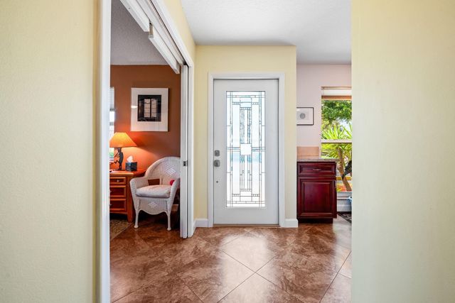 1271 NW 18th Avenue 5D, Delray Beach, FL 33445