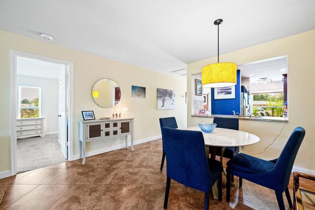 1271 NW 18th Avenue 5D, Delray Beach, FL 33445