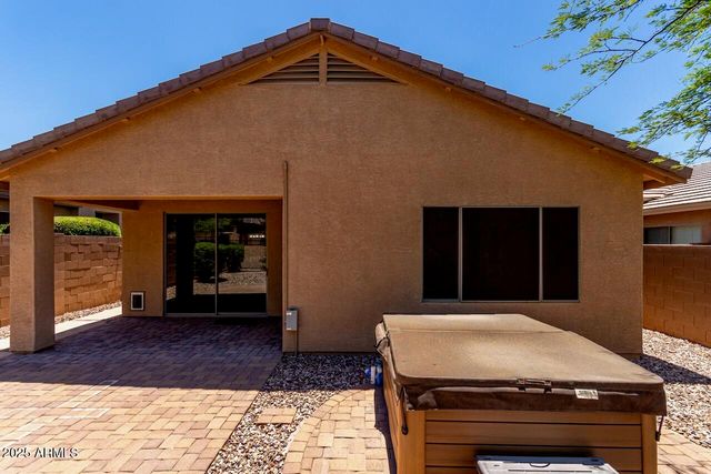 1676 W OWENS Way, Anthem, AZ 85086