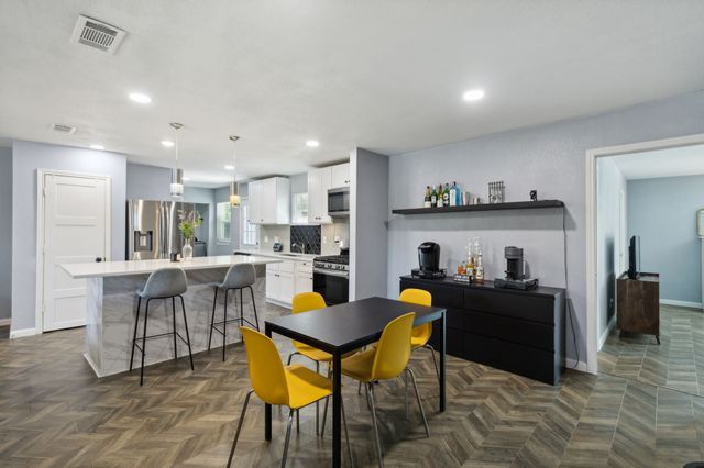 2630 Springvale Drive, Farmers Branch, TX 75234