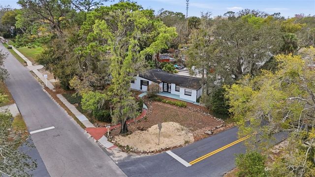 12116 N 52ND STREET, Temple Terrace, FL 33617