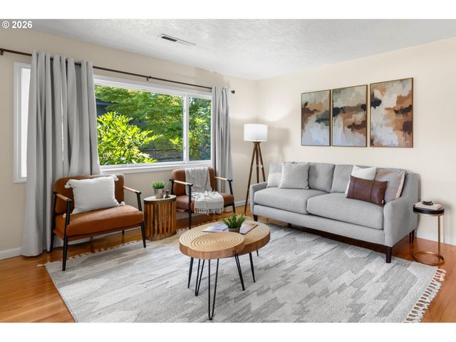 9744 Sw VIEW Ter, Tigard, OR 97224