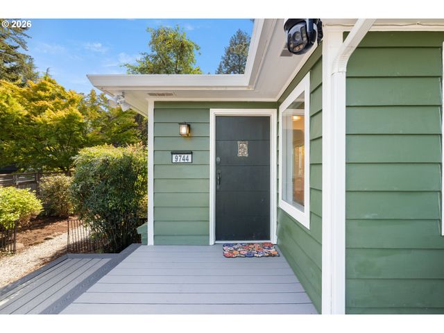 9744 Sw VIEW Ter, Tigard, OR 97224