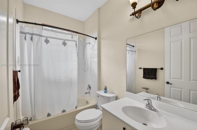 7055 Via Leonardo, Lake Worth, FL 33467