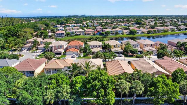 7055 Via Leonardo, Lake Worth, FL 33467
